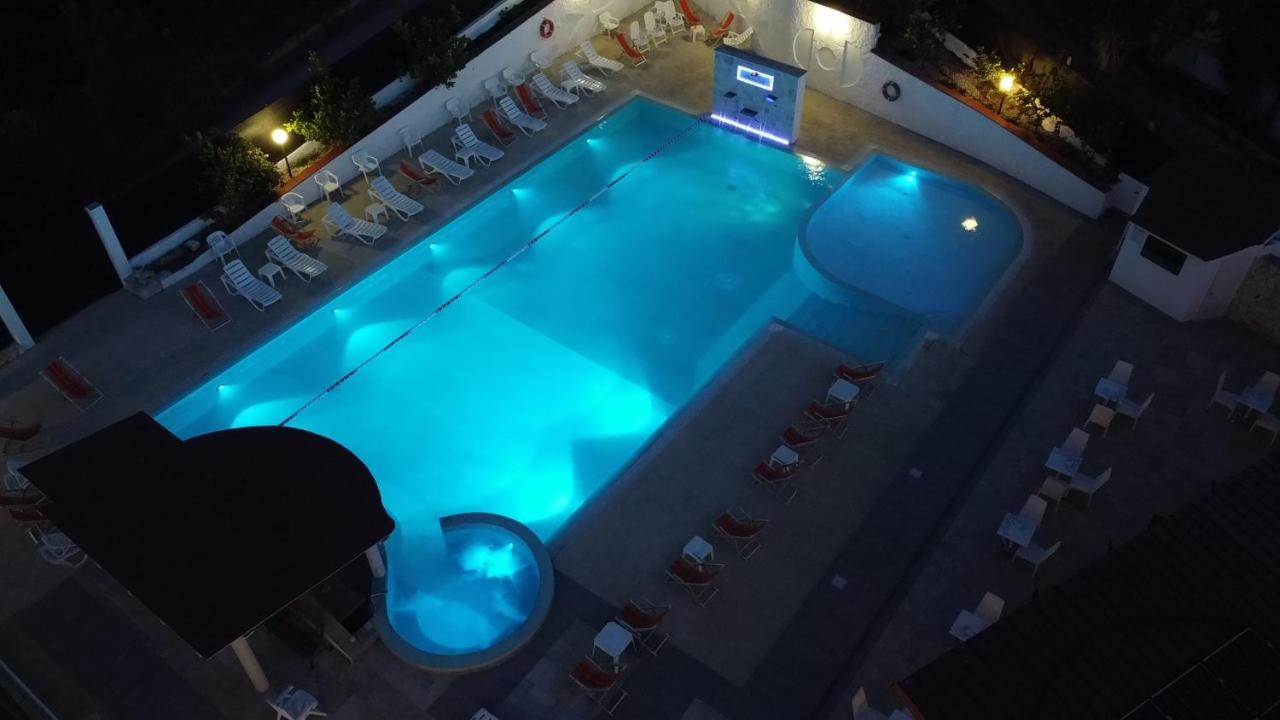 Villaggio Elisena 비에스테 외부 사진