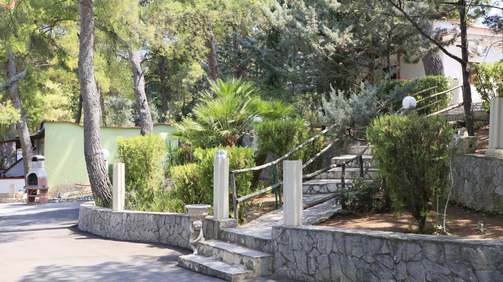 Villaggio Elisena 비에스테 외부 사진